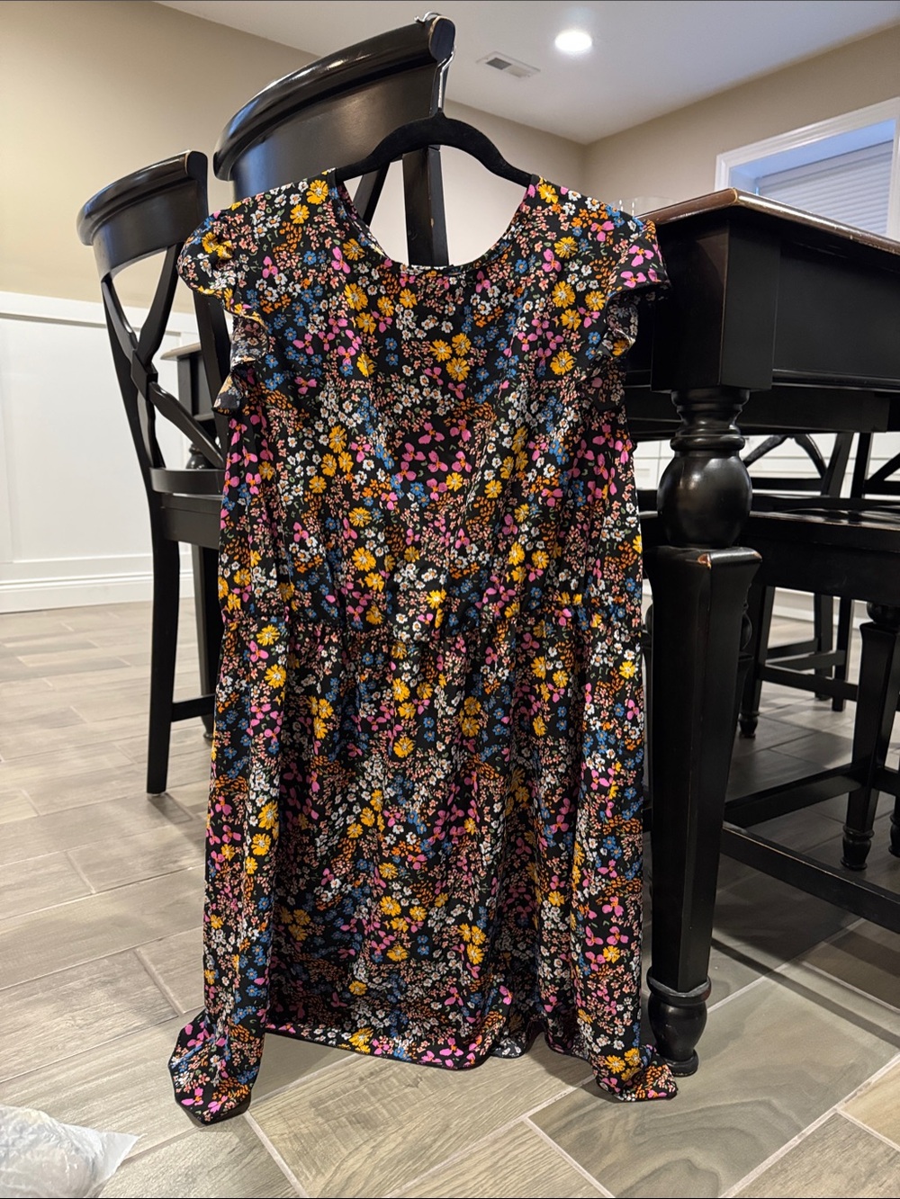 SHEIN Black Floral Ruffle Sleeve Casual Dress